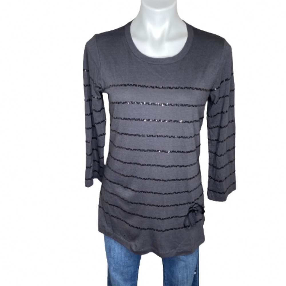 LOGO Gray Black Sequin Stripe Top